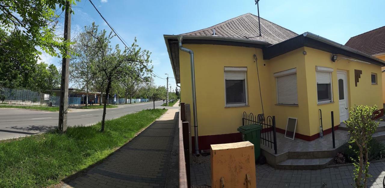 Dyta2 Apartman Hajduszoboszlo Exterior foto